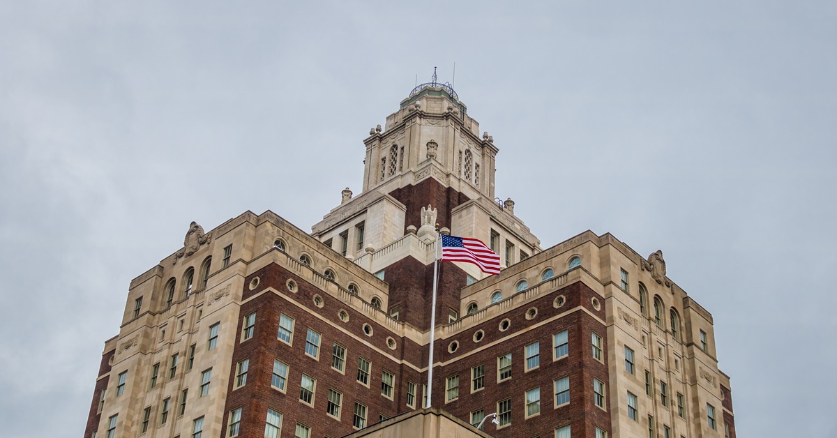 united states historical building with american flag